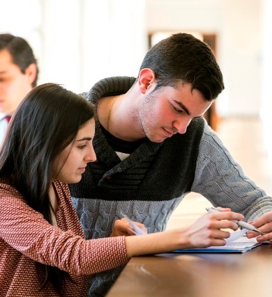 Vía Universitaria: la opinión de los estudiantes cuenta